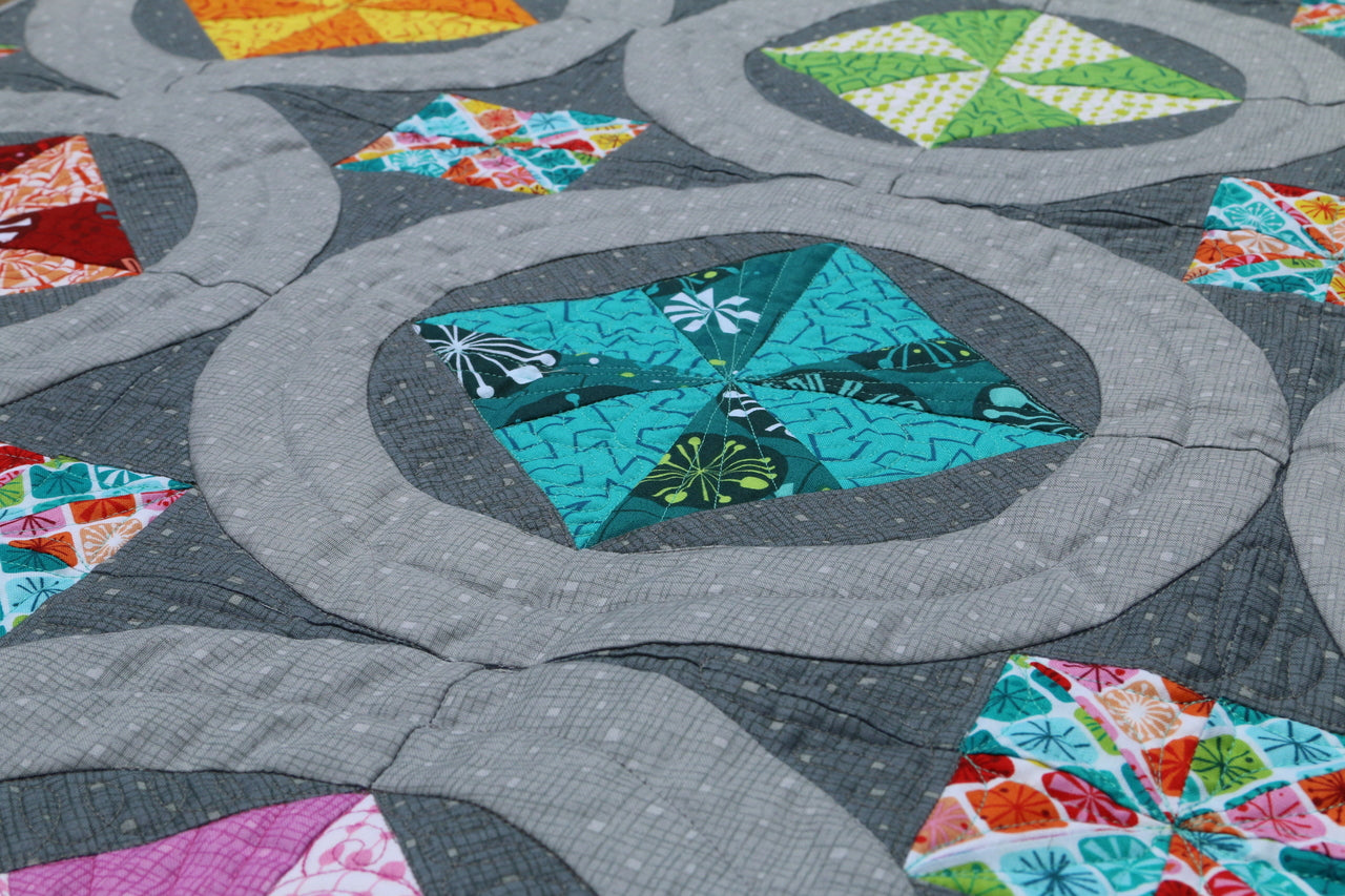 Pinwheel Rings Paper Pattern – Flying Parrot Quilts
